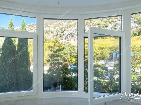 Prodaja, dvosoban stan, 48m², Dobrota, Kotor - image 11