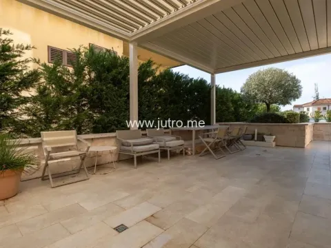 Prodaja, dvosoban stan, 103m², Tivat, Crna Gora - image 34