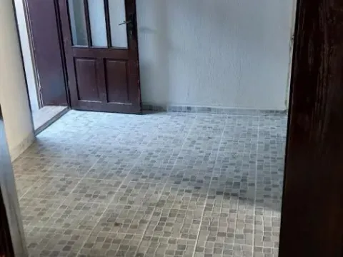 Izdavanje, kuća, 135m², Centar, Novi Sad - image 12