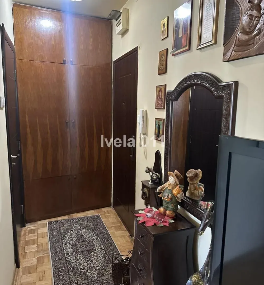 Izdavanje, dvosoban stan, 56m², Brace Jerković, Voždovac Sve Podlokacije