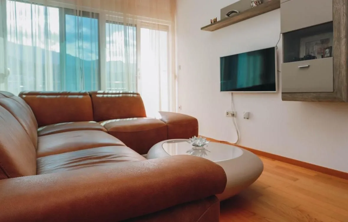 Sale, three bedroom apartment, 79m², Bečići, Budva