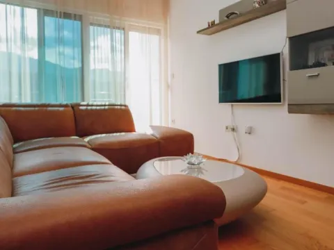 Sale, three bedroom apartment, 79m², Bečići, Budva