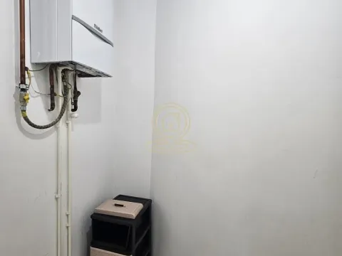 Izdavanje, poslovni prostor, 44m², Centar, Kragujevac - image 7
