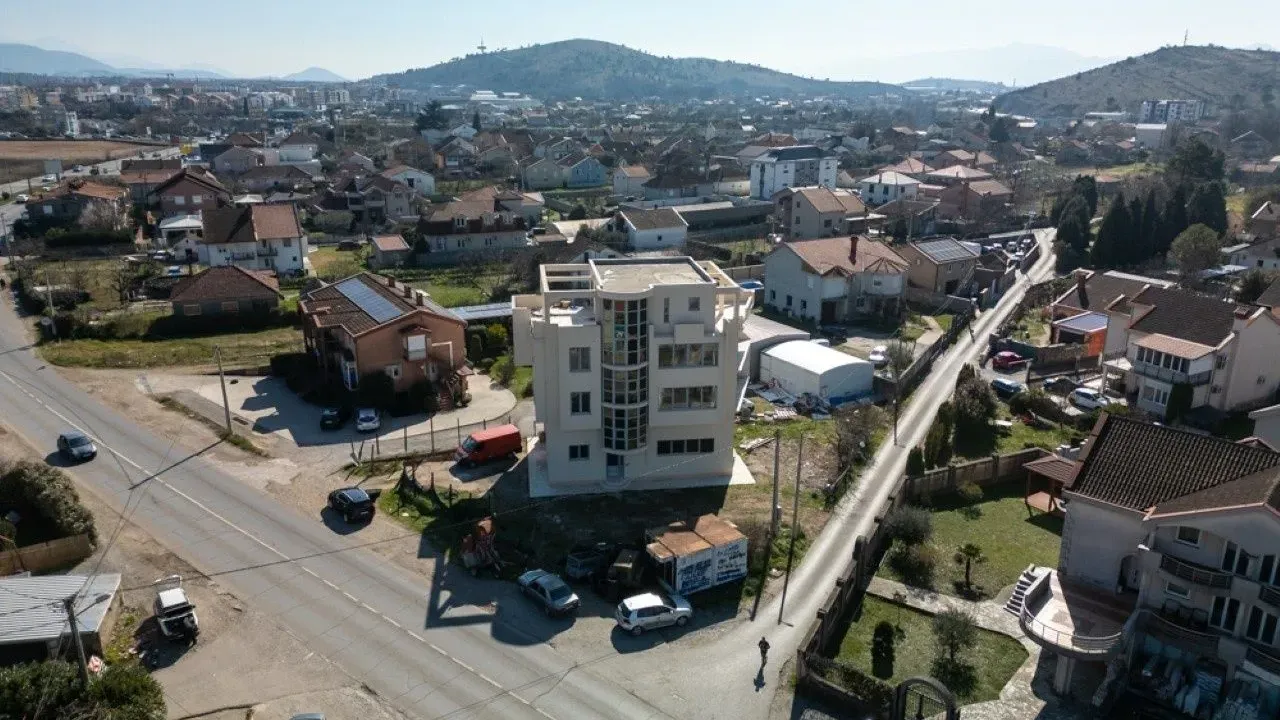 Rent, office space, 600m², Gornja Gorica, Podgorica