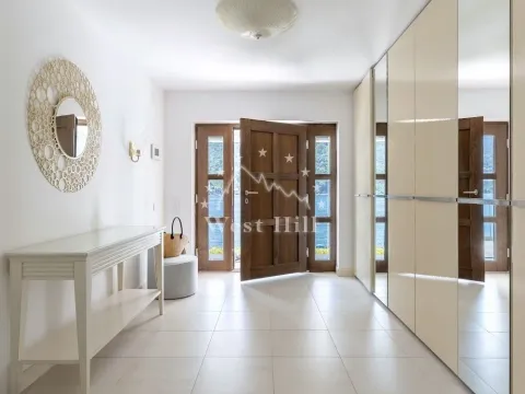 Sale, house, 423m², Lepetani, Tivat - image 32