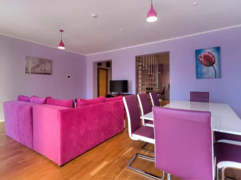 Sale, three bedroom apartment, 149m², Budva, Crna Gora - image 12