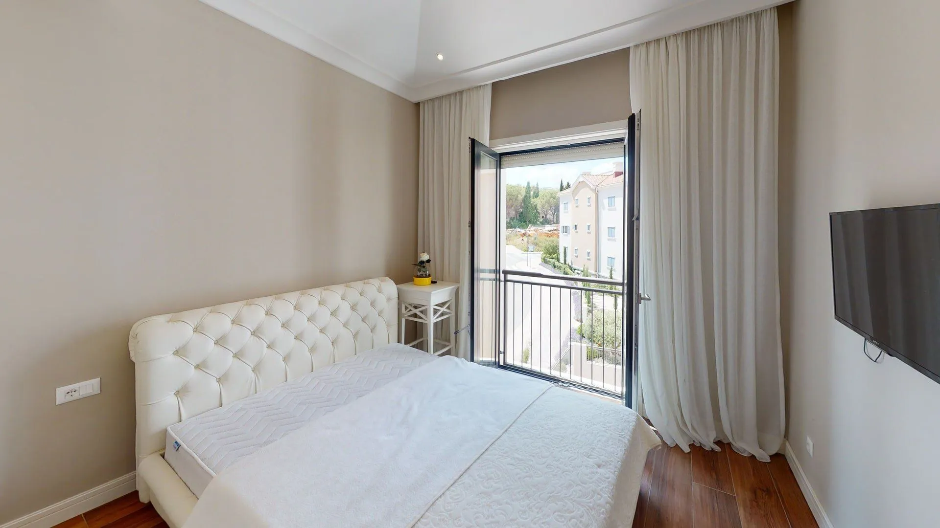 Prodaja, dvosoban stan, 86m², Luštica Bay, Tivat