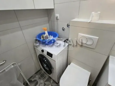 Sale, two bedroom apartment, 65m², Novi Beograd Blok 63, Novi Beograd Sve Podlokacije - image 10