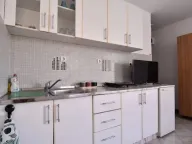 Rent, one bedroom apartment, 40m², Radanovići, Kotor - image 5