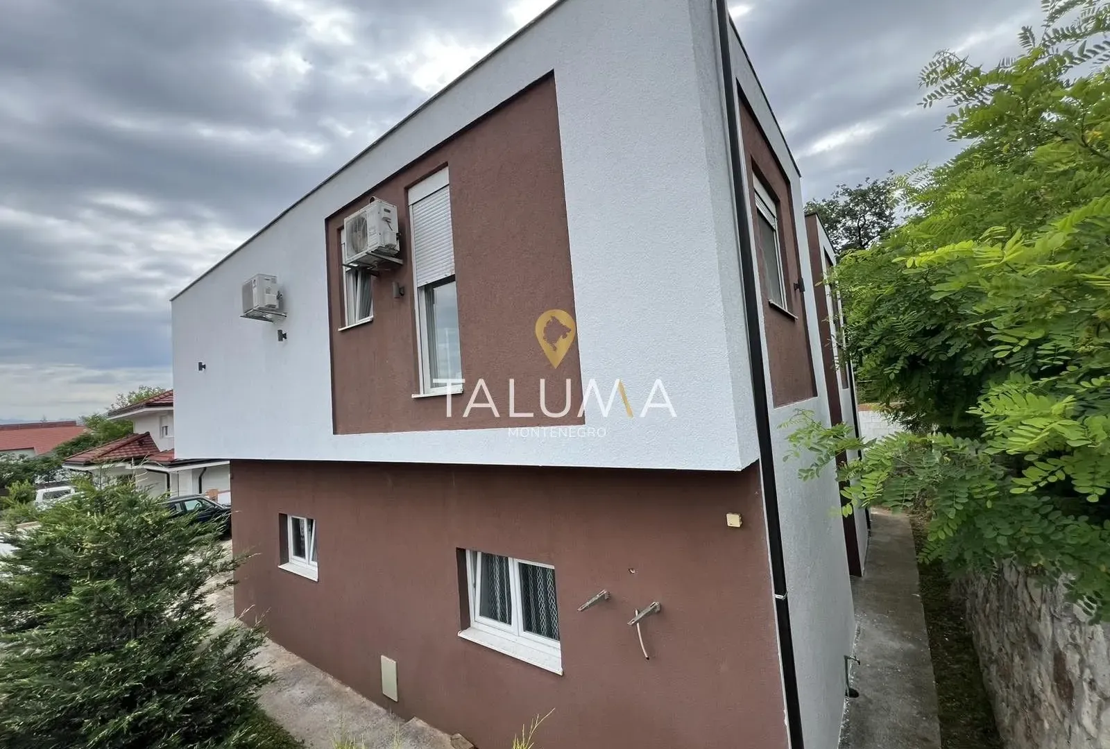 Prodaja, kuća, 180m², Gornja Gorica, Podgorica