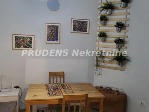 Rent, one bedroom apartment, 42m², Skadarlija, Beograd - image 7