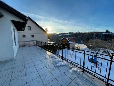 Prodaja, kuća, 151m², Sremska Kamenica, Petrovaradin - image 23