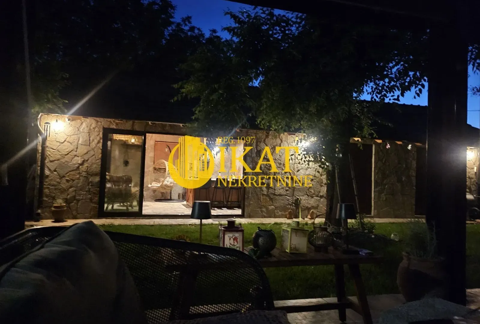 Prodaja, kuća, 157m², Radiofar, Surčin