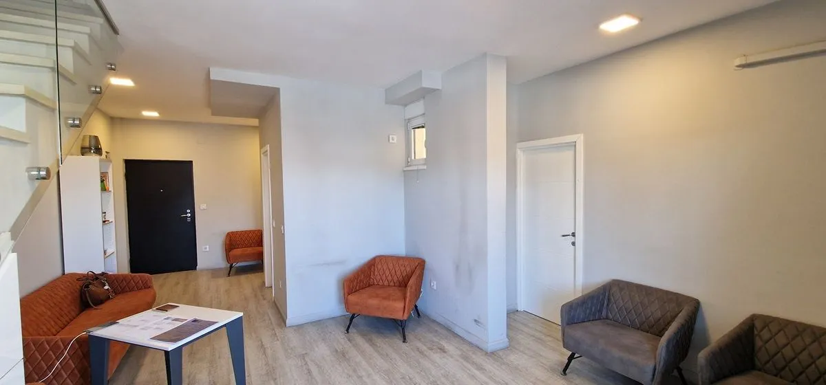 Prodaja, stan, 118m², Đeram Pijaca, Beograd