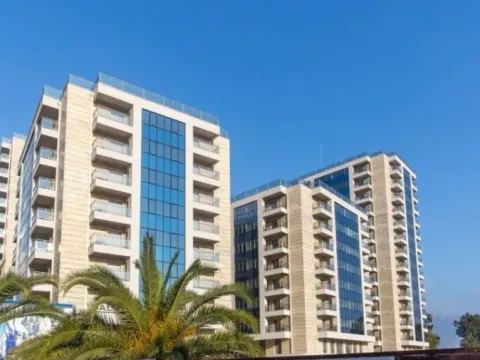 Rent, one bedroom apartment, 50m², Centar, Budva