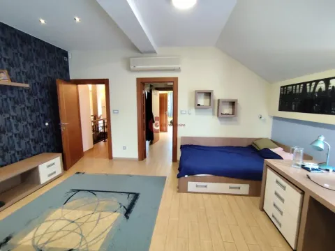 Sale, house, 326m², Kertvaroš, Subotica - image 16