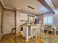Izdavanje, trosoban stan, 95m², Blok 9, Podgorica - image 11