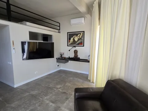 Prodaja, jednosoban stan, 56m², Centar, Tivat - image 2