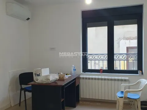 Prodaja, stan, 189m², Stari Grad, Beograd - image 5