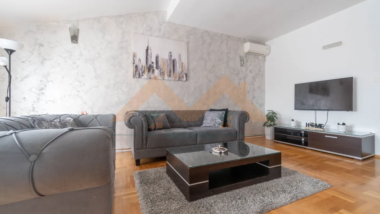 Izdavanje, dvosoban stan, 115m², Tološi, Podgorica