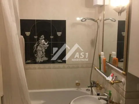 Izdavanje, trosoban stan, 83m², Liman 2, Novi Sad Sve Podlokacije - image 10