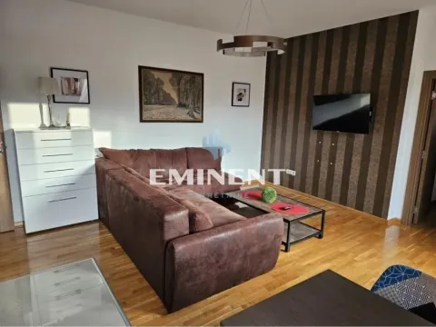 Izdavanje, trosoban stan, 54m², Lekino Brdo, Voždovac Sve Podlokacije
