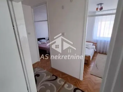 Izdavanje, trosoban stan, 68m², Crveni Krst, Beograd - image 8