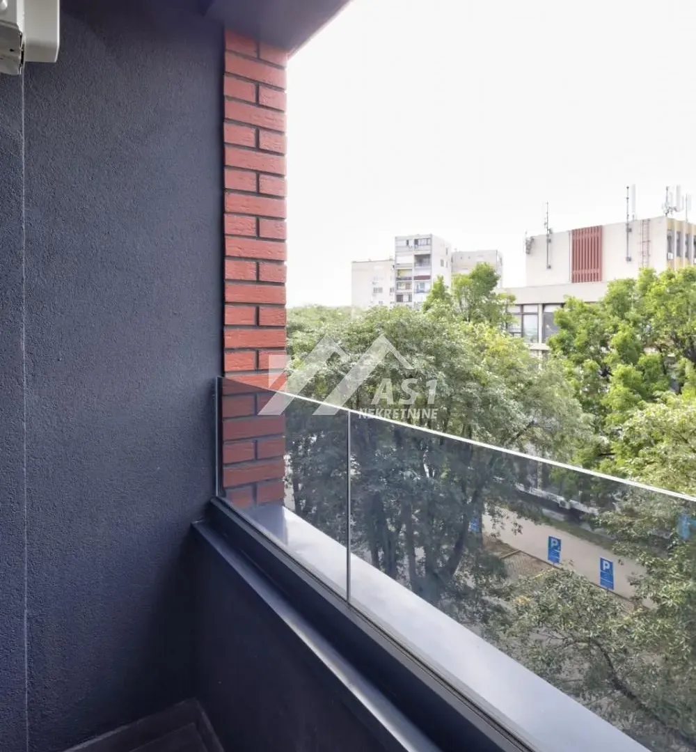 Izdavanje, jednosoban stan, 44m², Spens, Novi Sad Sve Podlokacije