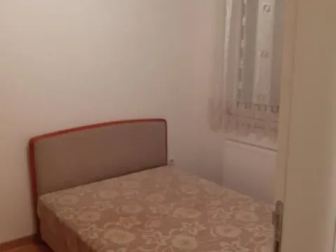 Izdavanje, jednosoban stan, 33m², Grbavica, Novi Sad Sve Podlokacije - image 4