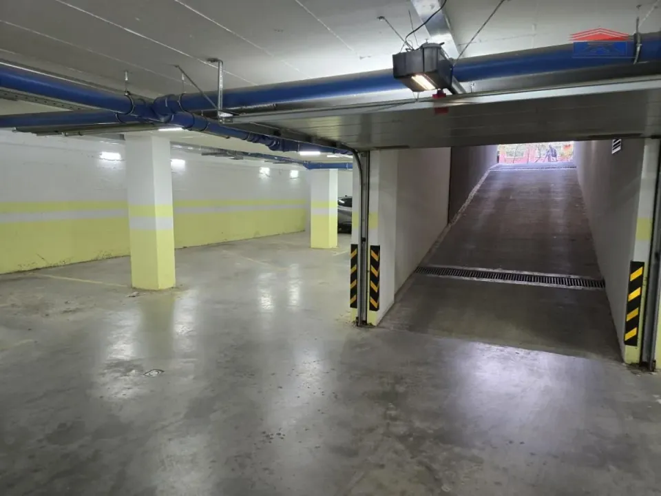 Prodaja, parking/garaža, 14m², Grbavica, Novi Sad Sve Podlokacije