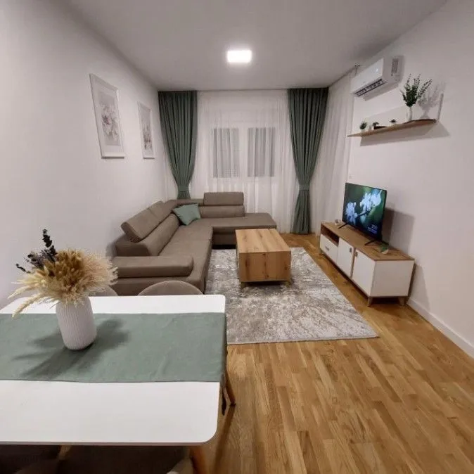 Izdavanje, jednosoban stan, 45m², Zabjelo, Podgorica