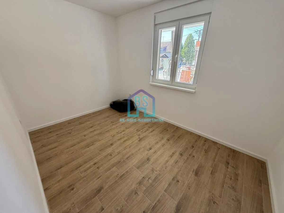 Prodaja, jednosoban stan, 37m², Vidovdansko naselje, Novi Sad Sve Podlokacije