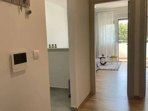 Izdavanje, jednosoban stan, 50m², Budva, Crna Gora - image 15
