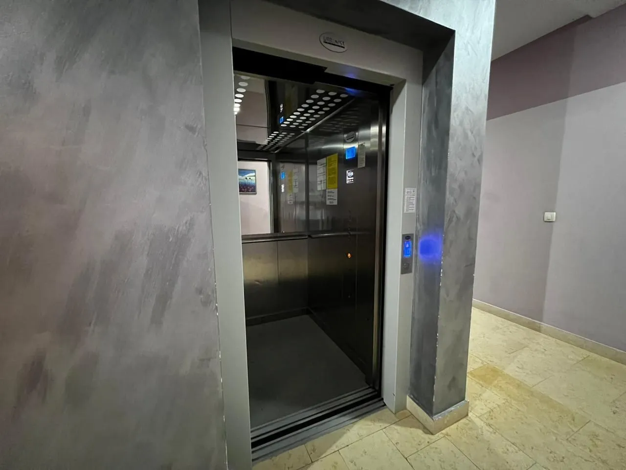 Sale, apartment, 79m², Kamenovo, Budva