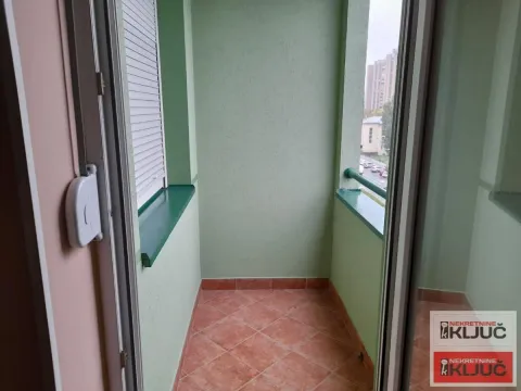 Prodaja, jednosoban stan, 43m², Grbavica, Novi Sad Sve Podlokacije - image 5