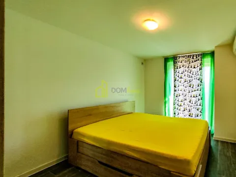 Izdavanje, trosoban stan, 70m², Centar, Podgorica - image 4