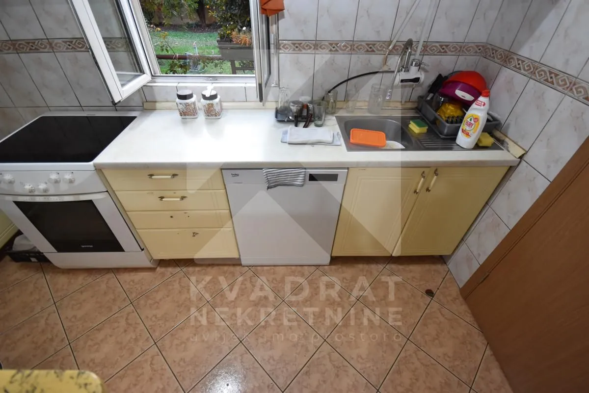 Sale, house, 182m², Donja Gorica, Podgorica