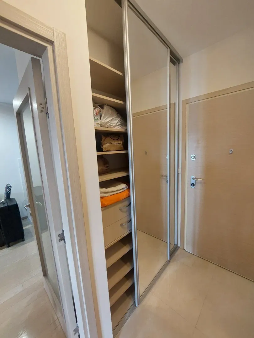 Izdavanje, jednosoban stan, 47m², City Kvart, Podgorica