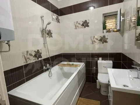 Rent, two bedroom apartment, 100m², Donja Lastva, Tivat - image 3