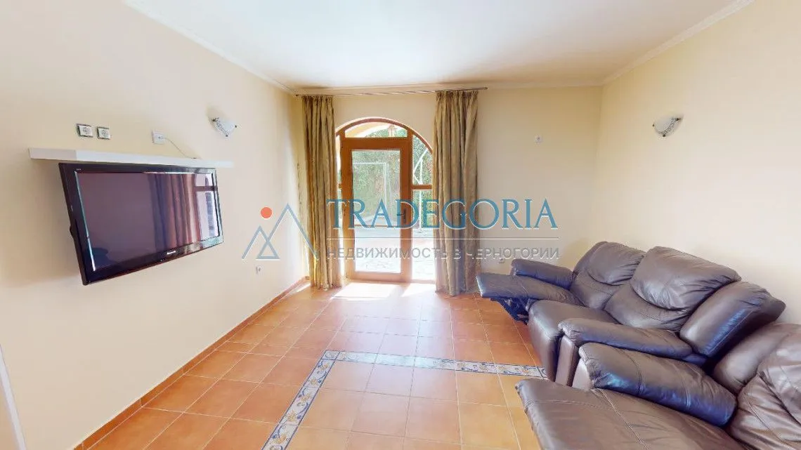 Prodaja, kuća, 217m², Zeleni, Rožaje