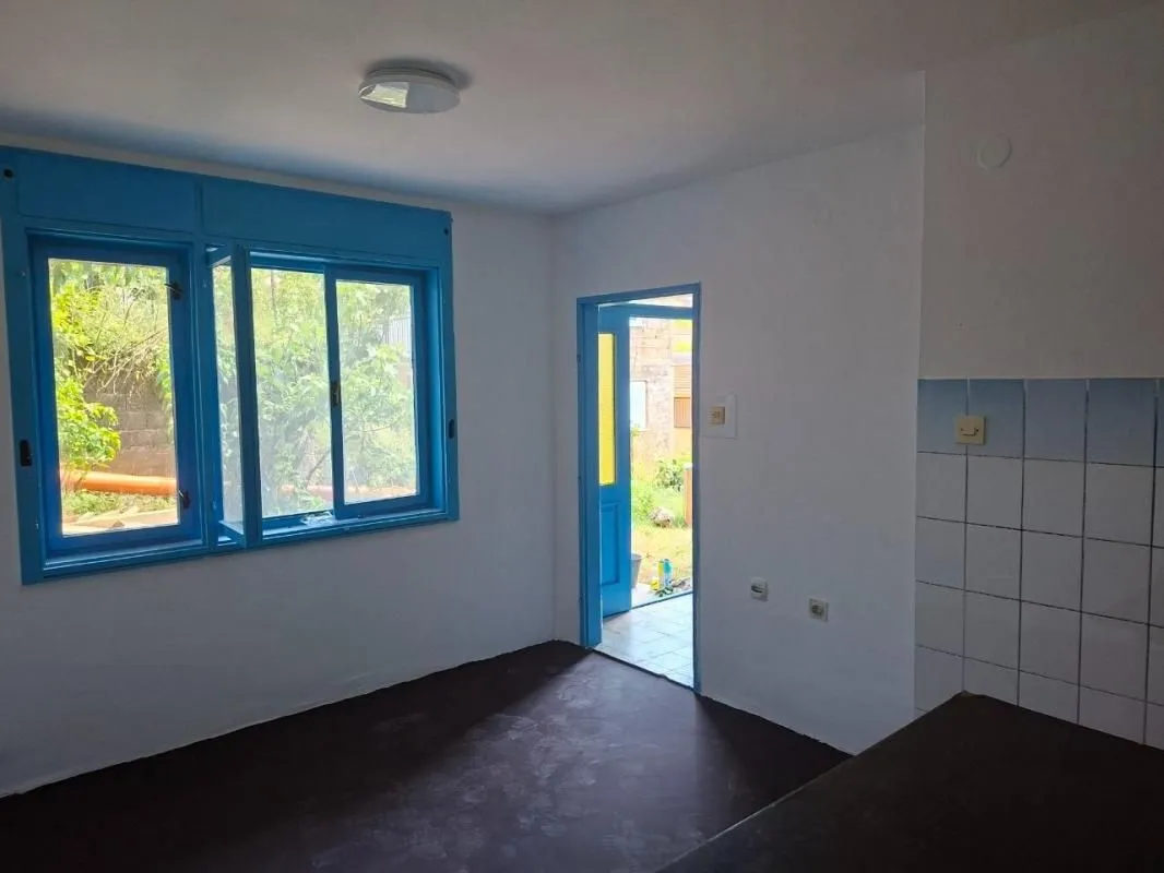 Sale, house, 84m², Sušćepan, Herceg Novi