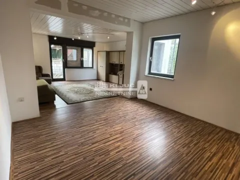 Sale, house, 384m², Kaludjerica, Grocka - image 15