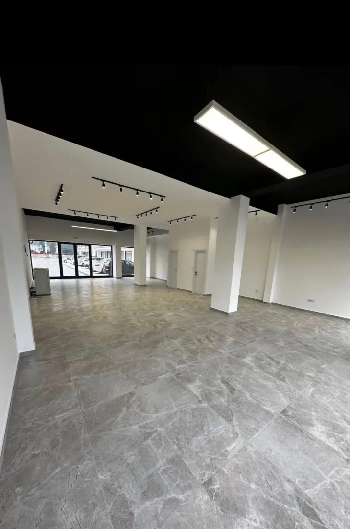 Rent, office space, 117m², Pobrežje, Podgorica