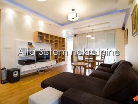 Izdavanje, trosoban stan, 107m², Novi Beograd Blok 67, Novi Beograd Sve Podlokacije - image 3