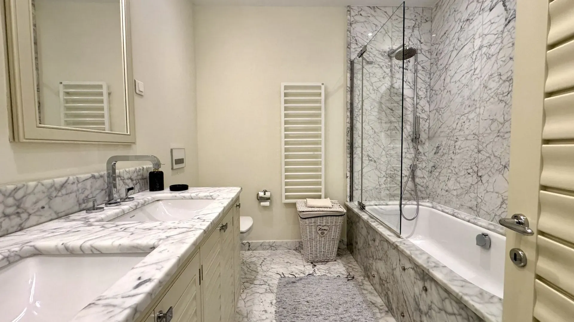 Prodaja, trosoban stan, 115m², Porto Montenegro, Tivat