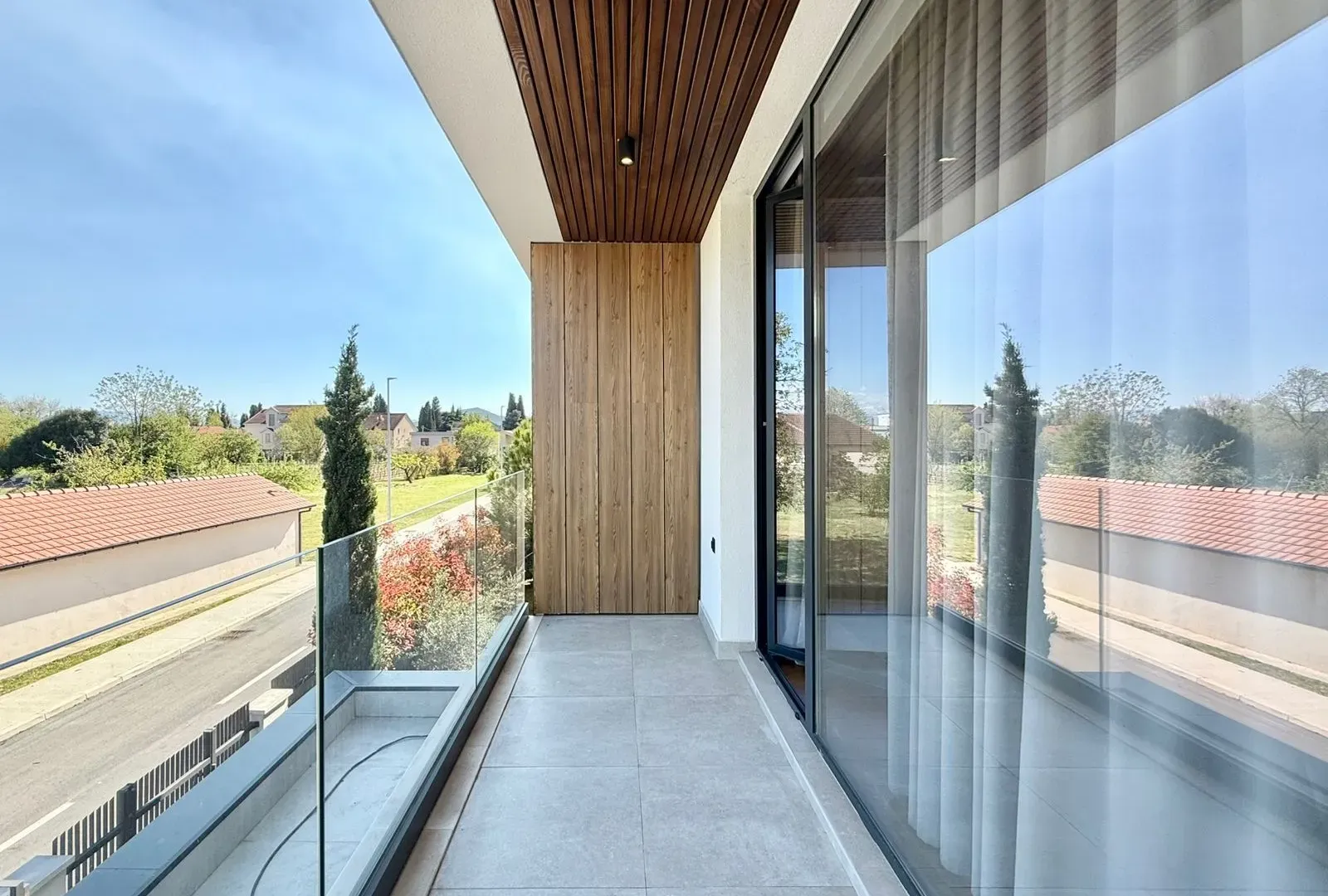 Prodaja, kuća, 250m², Gornja Gorica, Podgorica