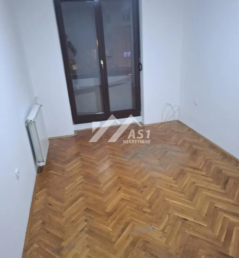 Rent, four bedroom apartment, 96m², Rotkvarija, Novi Sad Sve Podlokacije
