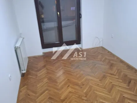 Izdavanje, četvorosoban stan, 96m², Rotkvarija, Novi Sad Sve Podlokacije - image 5