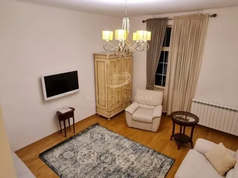 Izdavanje, jednosoban stan, 34m², Kalenić Pijaca, Vračar Sve Podlokacije - image 5