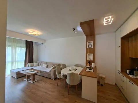 Sale, one bedroom apartment, 45m², Centar, Ulcinj - image 2